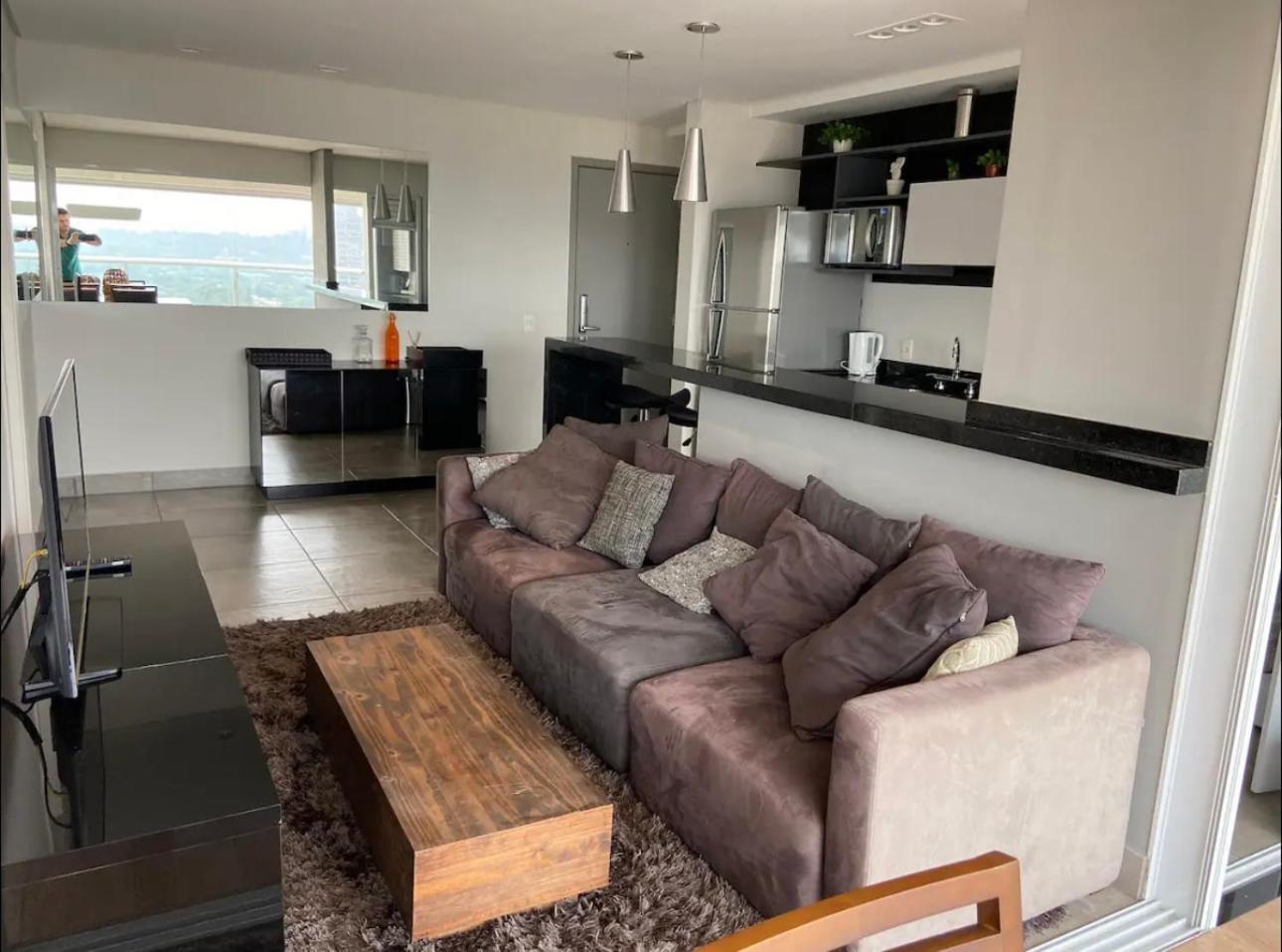 Confortavel, Ar Na Sala E Quarto, Garagem, 183 Apartamento São Paulo