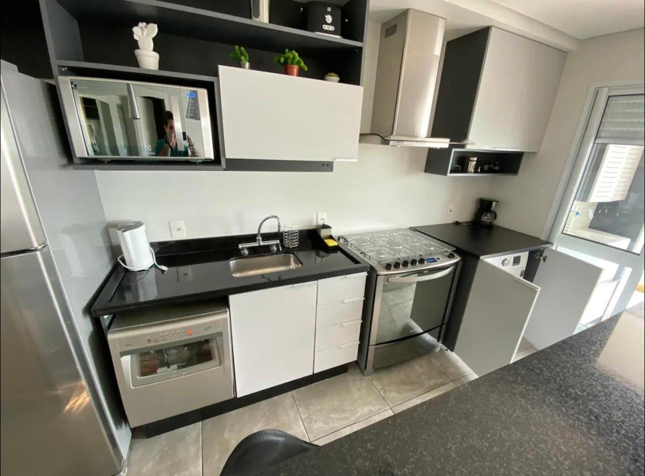 Confortavel, Ar Na Sala E Quarto, Garagem, 183 São Paulo